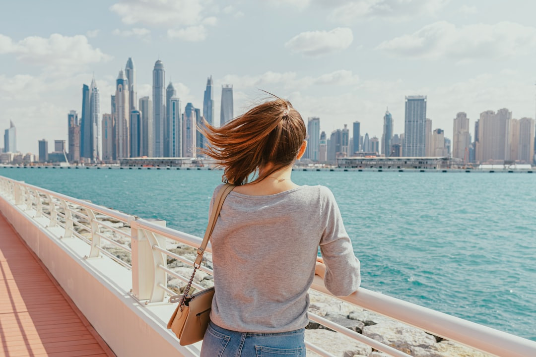 Move to Dubai from the UK: Your Complete Guide