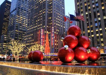 NYC for the Holidays?  Don't forget your US Dollar Prepaid Card